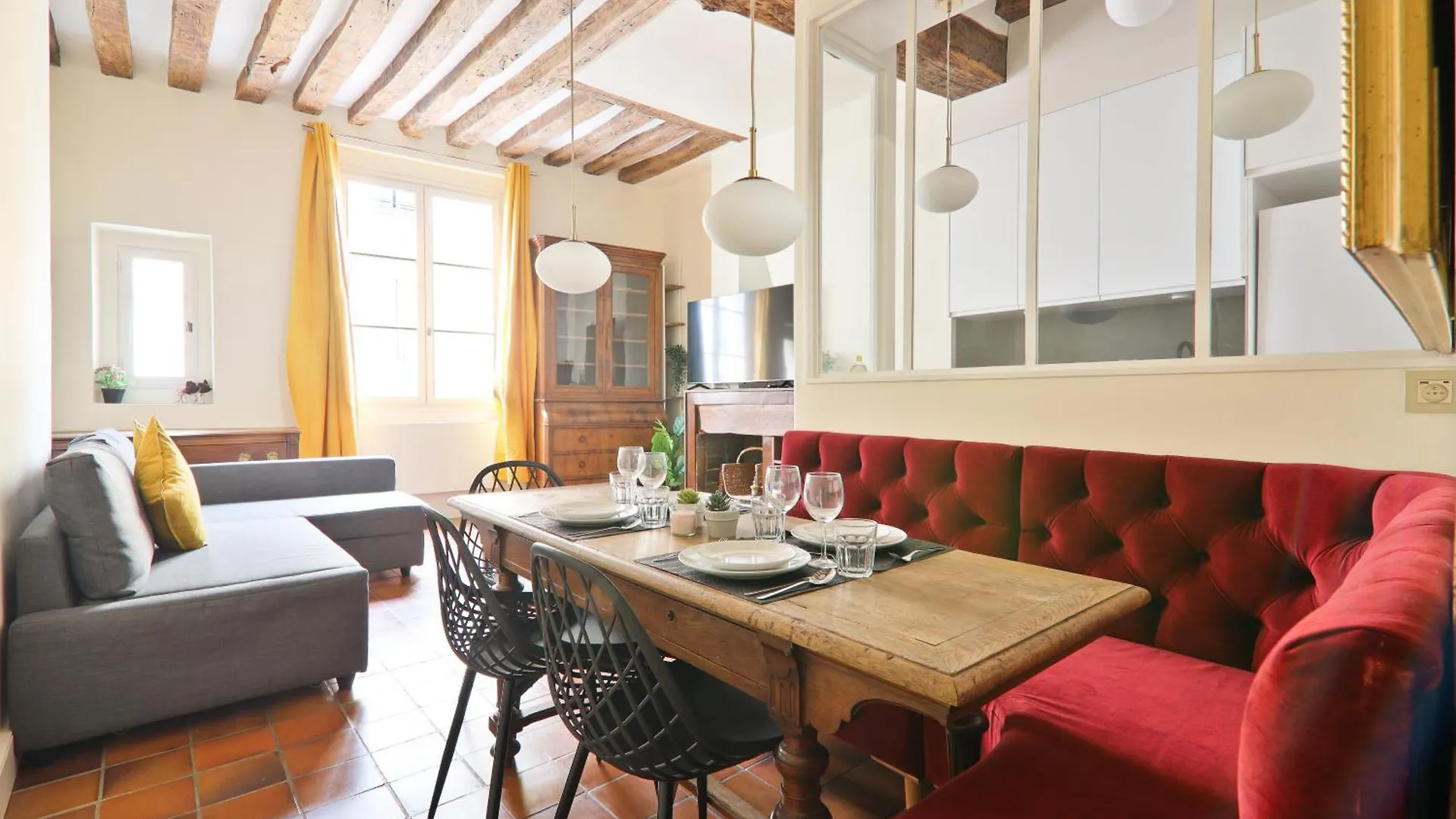 Apartment Quartier Pantheon 2 Free Netflix